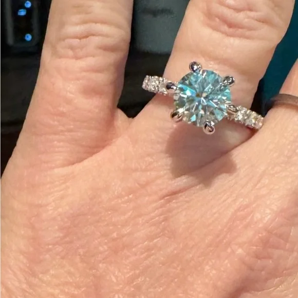3 Carat Moissanite Ring Size 6 - Picture 3 of 9